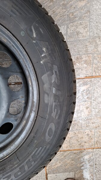 Vand 4 Jante + cauciucuri Debica de iarna  215/60R16 + capace